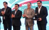 تندیس ویژه صنعت سبز کشور برای پنجمین سال متوالی به پتروشیمی امیرکبیر اهدا شد