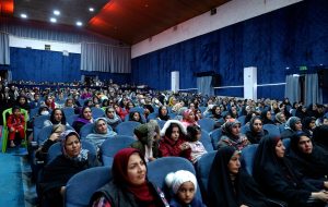 همایش روانشناسی با حضور دکتر سیما فردوسی در بندر ماهشهر/دکتر فردوسی:مردم بندرماهشهر تشنه دانستن و یادگرفتن هستند