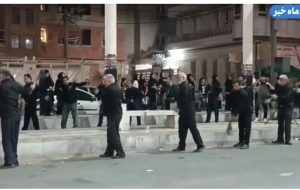 آیین زنجیر زنی در بندرماهشهر از لنز ماه‌خبر