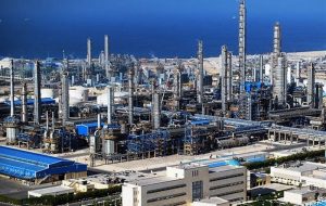 ماهشهر با گرمای ۵۰ درجه و چالشهای کارگران شش شرکت پتروشیمی بازنشستگان ماهشهر با گرمای ۵۰ درجه و چالشهای کارگران شش شرکت پتروشیمی بازنشستگان