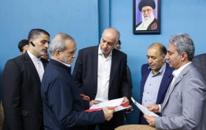 پیگیری مشکلات شهری بندرماهشهر در دیدار شهردار با رئیسجمهور پیگیری مشکلات شهری بندرماهشهر در دیدار شهردار با رئیسجمهور