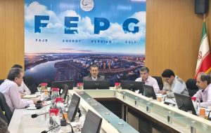 برگزاری جلسات منظم رفع تنگناهای تولید در شرکت فجر انرژی خلیج فارس در ماهشهر