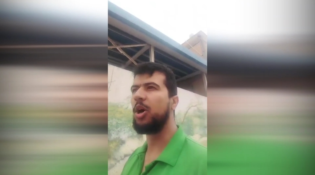 ۱لحظه تاریخی در ماهشهر ؛ گفت‌وگو با کارمند پتروشیمی ماهشهر که با ایستادگی مقابل بمباران، روحیه پولادین کارکنان خط مقدم صنعت را نشان داد