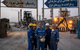شرکت‌های آسیب‌دیده پتروشیمی ماهشهر میان دو راهی تعدیل نیرو یا کاهش مزایا؛ آیا همراهی کارکنان می‌تواند امنیت شغلی هزاران نفر را حفظ کند؟