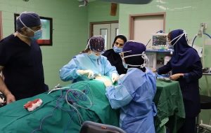 جراحی موفق توده پیچیده مادرزادی گردن با حفظ عروق حیاتی در بیمارستان صنایع پتروشیمی ماهشهر جراحی موفق توده پیچیده مادرزادی گردن با حفظ عروق حیاتی در بیمارستان صنایع پتروشیمی ماهشهر