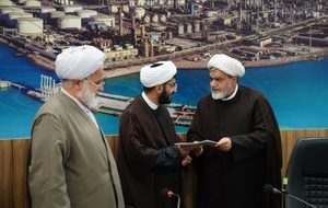 حجت‌الاسلام والمسلمین مهدیان‌ مسئول دفتر نمایندگی ستاد اقامه نماز و امور روحانیون منطقه ویژه اقتصادی پتروشیمی شد